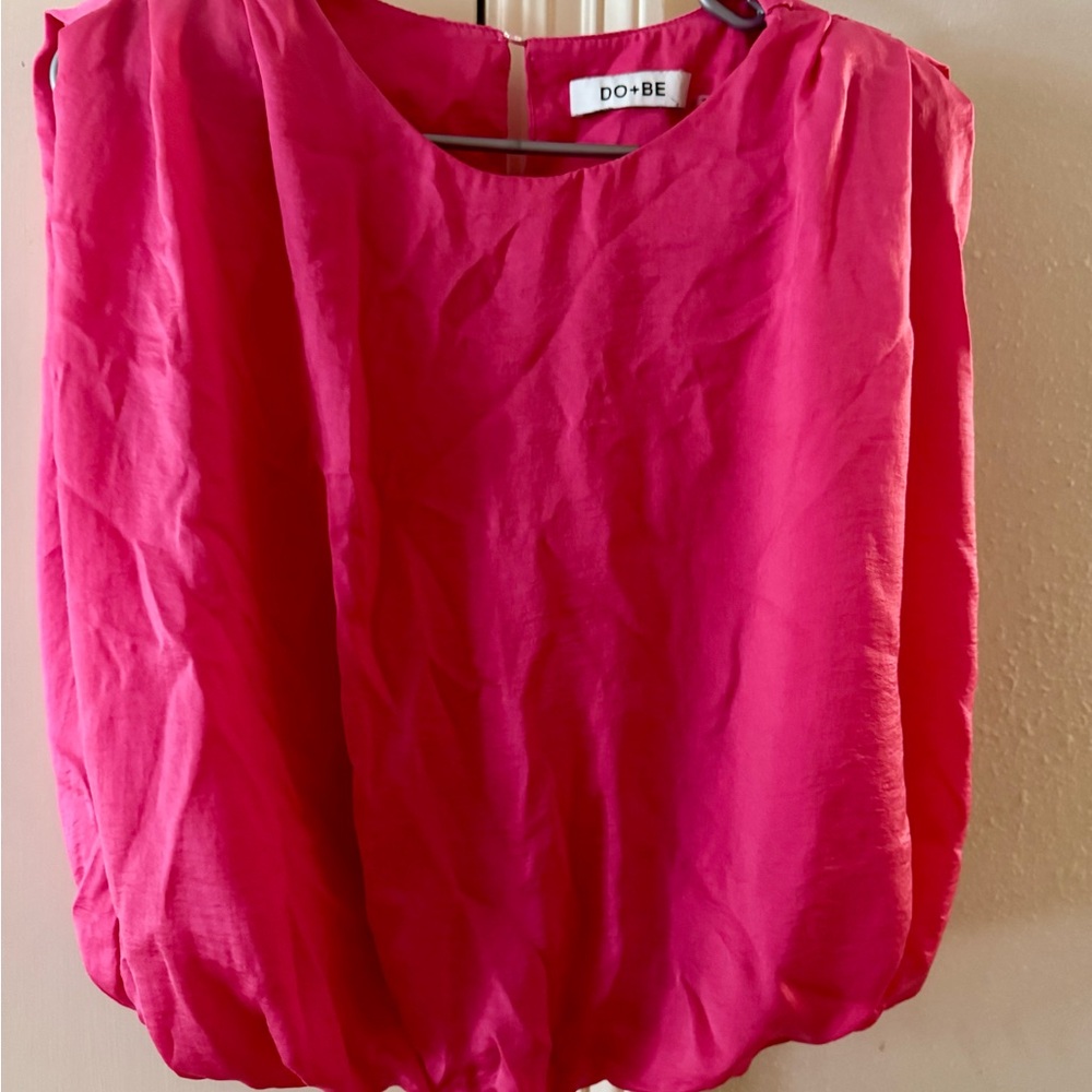 DO+BE Sleeveless Fuchsia Blouse - Size Small